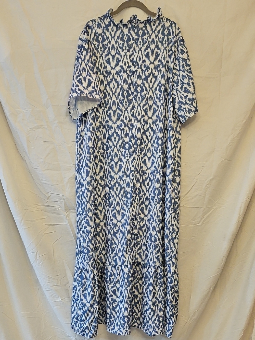 XL Blue & White Ikat Maxi Dress - Picture 3 of 3